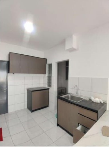 Lanai Residence Bukit Jalil 850sf 3room IMU APU - photo 2