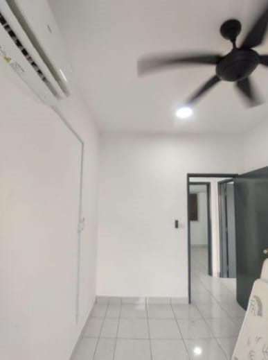 Lanai Residence Bukit Jalil 850sf 3room IMU APU - photo 3