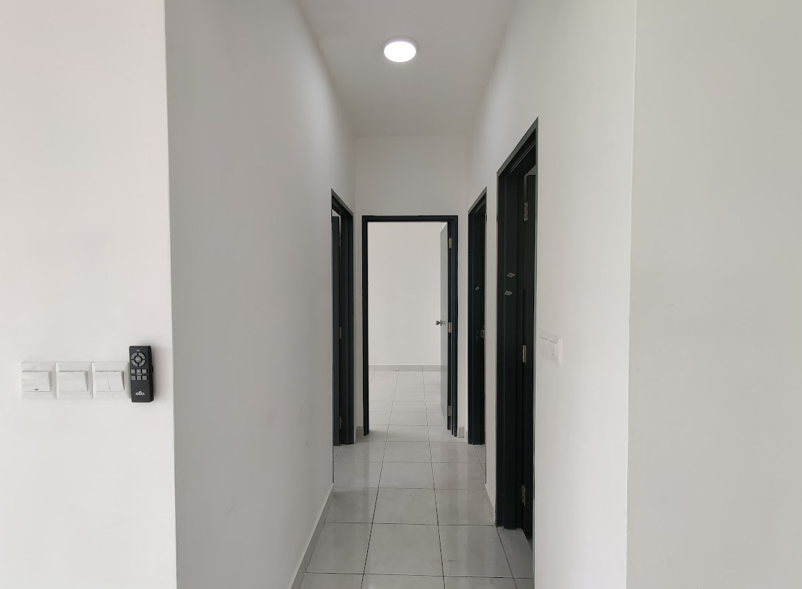 Lanai Residence Bukit Jalil 850sf 3room IMU APU - photo 4