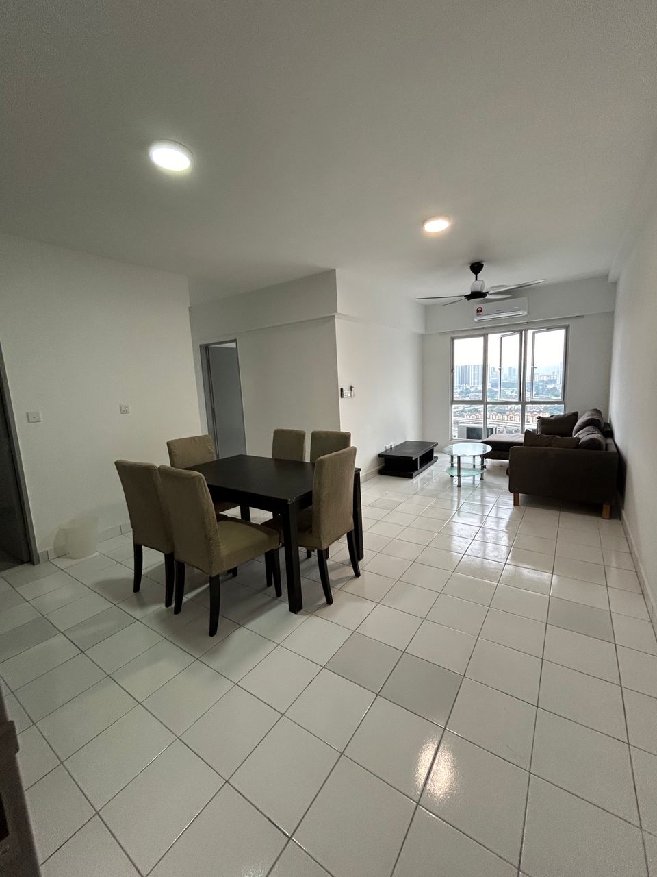 Lily Apartment Kuchai Lama - photo 4