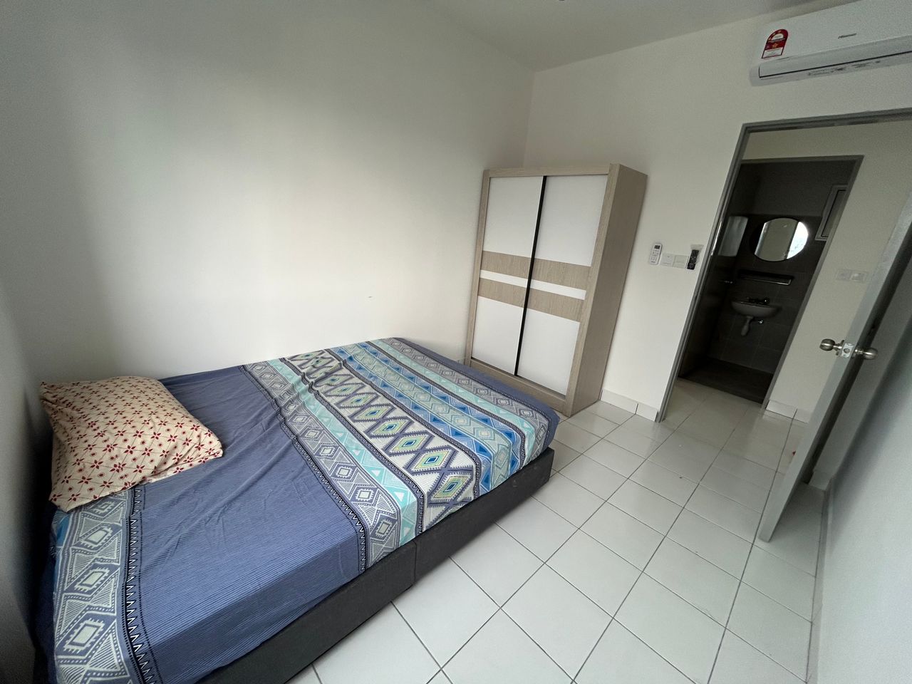 Lily Apartment Kuchai Lama - photo 9