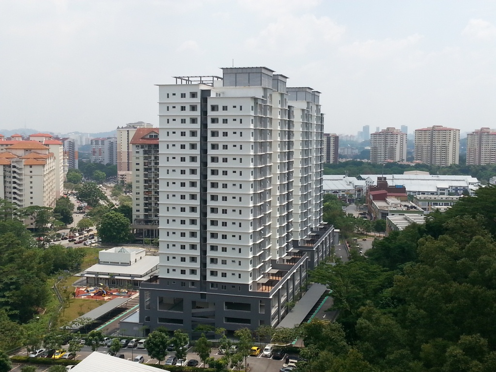 Astana Lumayan 1207sf 4R2B LH , Bdr Sri Permaisuri