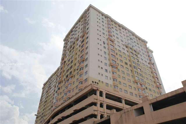 Skyvillas Apt 907sf 3R2B LH, Serdang