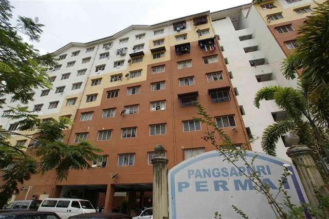 Pangsapuri Permai Apt 650sf 3R2B LH, Sg Besi