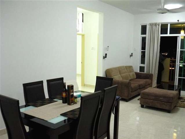 Sri Mayang Apt 975sf 3R2B FH, Kelana Jaya