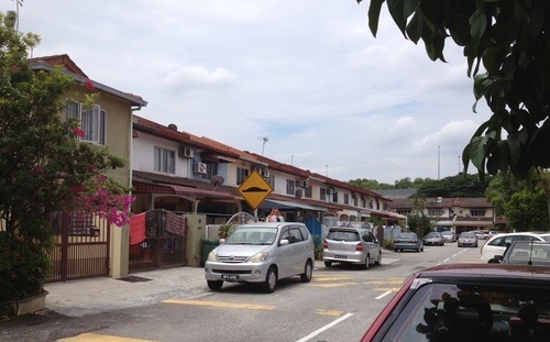 2sty 14x55 2R1B LH, Tmn Sri Petaling