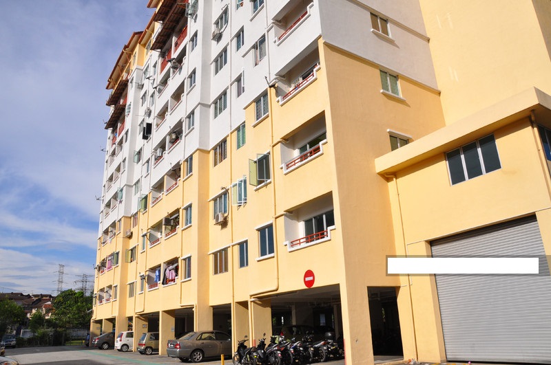 Mandy Court Apt 850sf 3R2B LH, Segambut