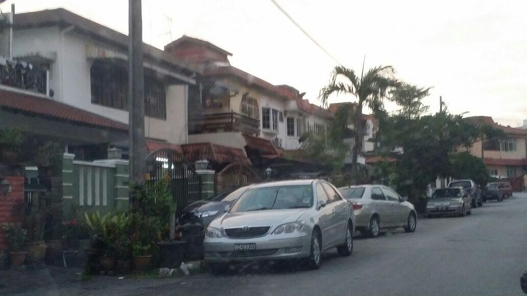 2sty 720sf 2R2B FF, SS19 6G Subang Jaya