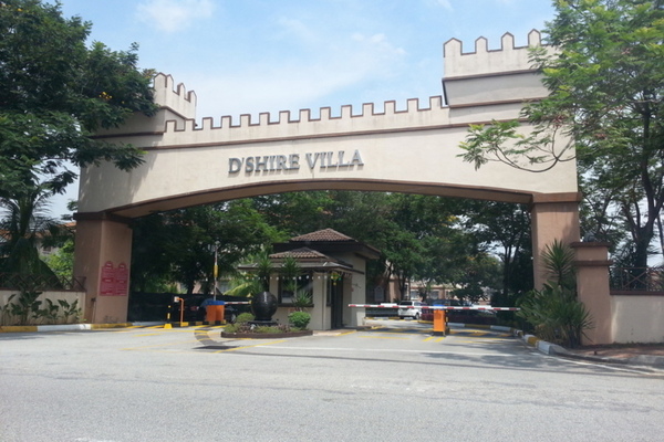 D Shire Villa 1001sf 3R2B BF, Kota Damanara