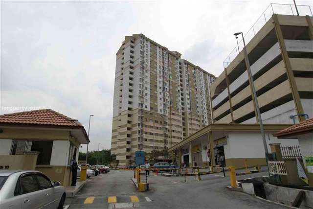 Vista Impiana Condo 830sf 3R2B PF , Bkt Serdang - photo 2