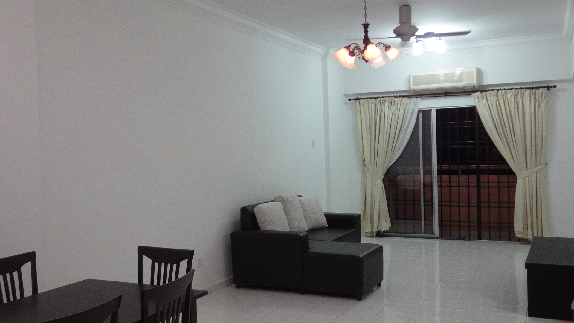 Jalil Damai Apt 952sf 3R2B BF , Bukit Jalil - photo 2