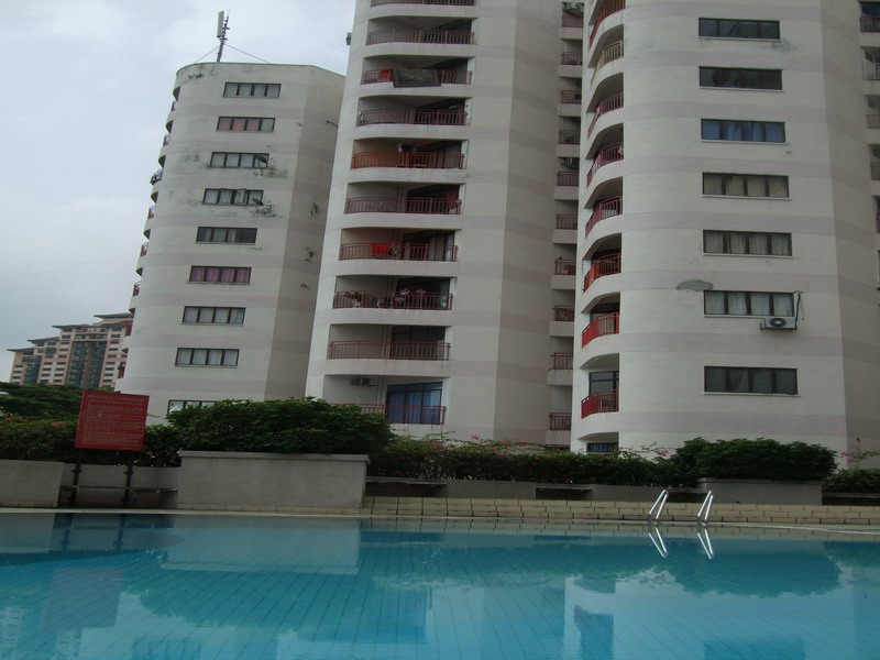 Indah Villa Condo 1300sf 3R2B FF, Bdr Sunway