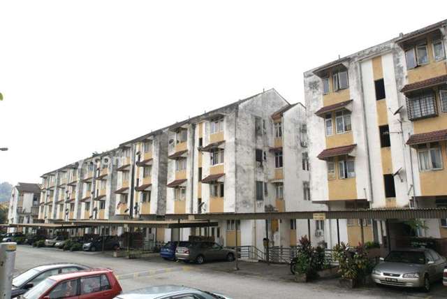 Mahsuri Apt 896sf 2R1B PF , Setiawangsa