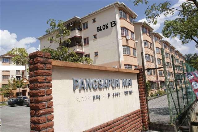 Pangsapuri Nuri 928sf 3R2B LH, Subang Bestari