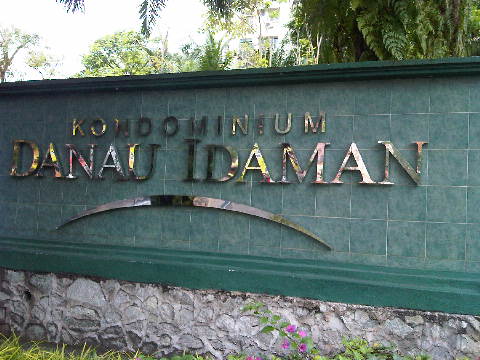 Danau Idaman 938sf 3R2B BF , Tmn Desa