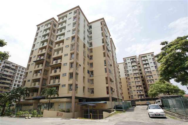 Le Jardine Deluxe 962sf 3R2B BF, Pandan Indah