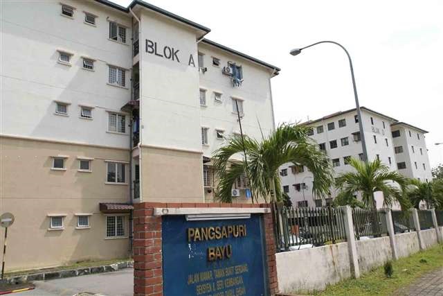 Pangsapuri Bayu 904sf 3R2B FH,Bukit Serdang