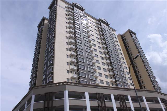 1 Petaling Condo 884sf 3R2B LH , Sungai Besi - photo 3