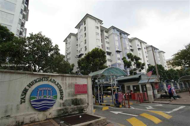 Tasik Heights Apt 854sf 3R2B LH, Bdr Tasik Selatan