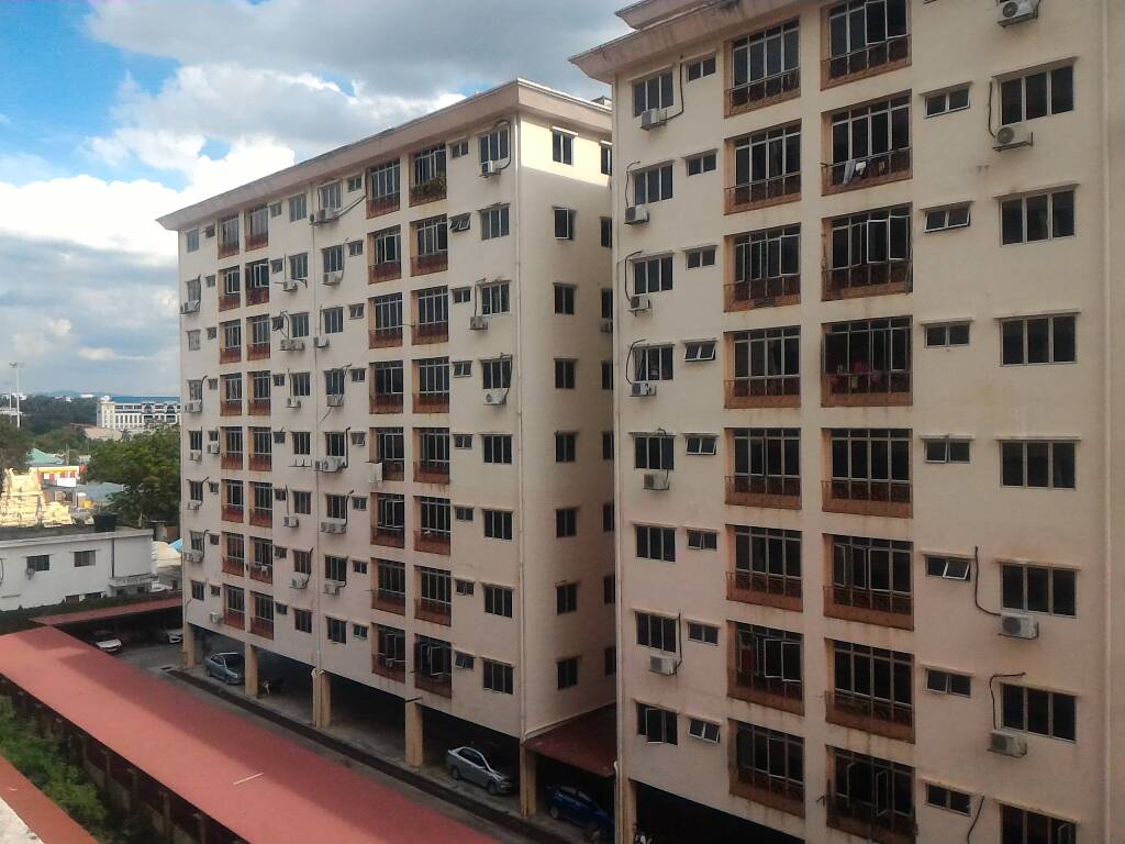 Mutiara Serdang Apt 1200sf 3R2B LH, Serdang