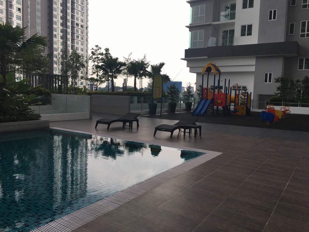 Southbank Residence 953sf 3R2B PF, Old Klang Road - photo 3