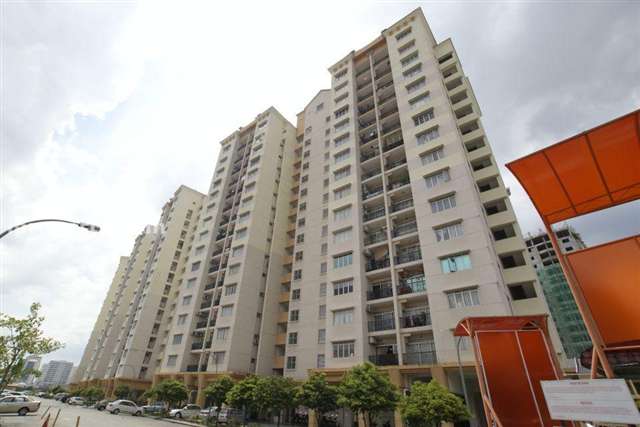 Sri Pandan Condo 900sf 3R2B LH, Pandan Mewah - photo 2