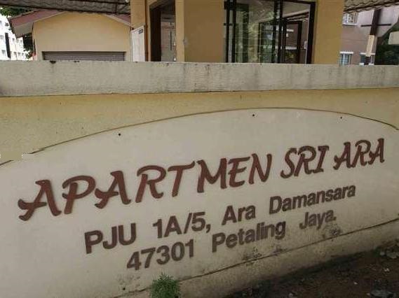 Sri Ara Apartment 758sf 3R2B BF, Ara Damansara
