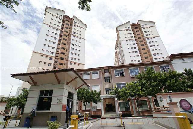 Bayu Puteri Apt 850sf 3R2B PF , Tropicana - photo 5