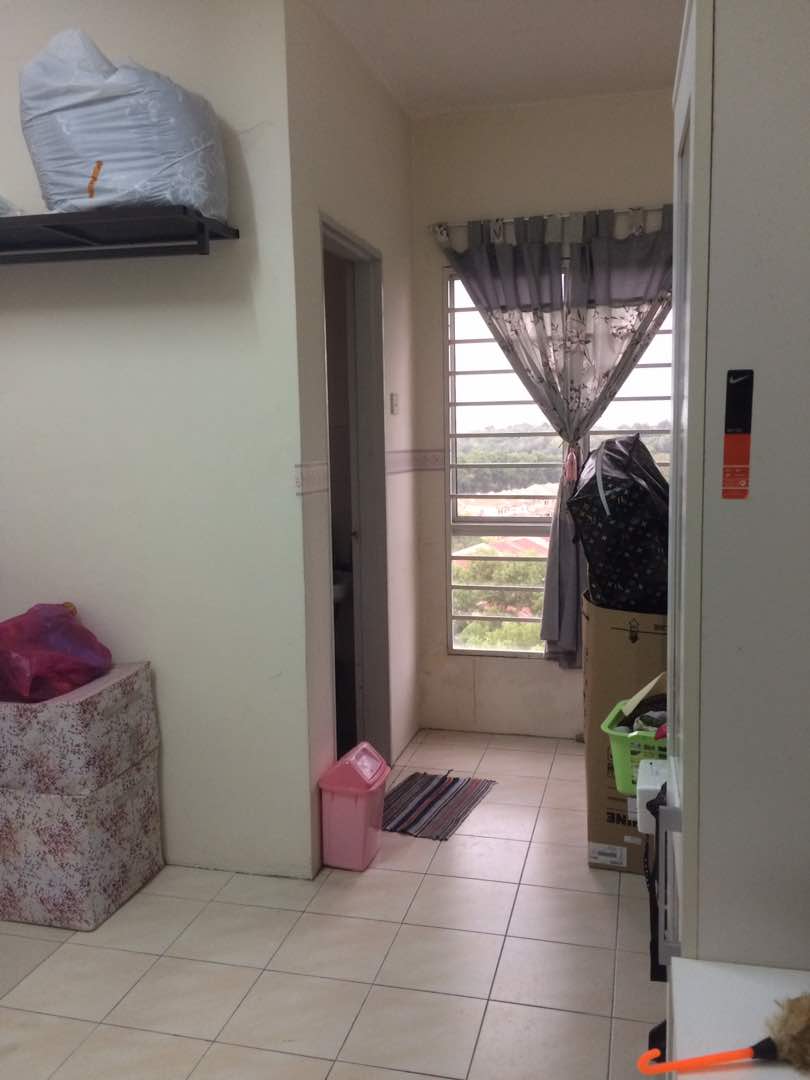 Mayang Court 850sf 3R2B BF, Puncak Jalil - photo 7