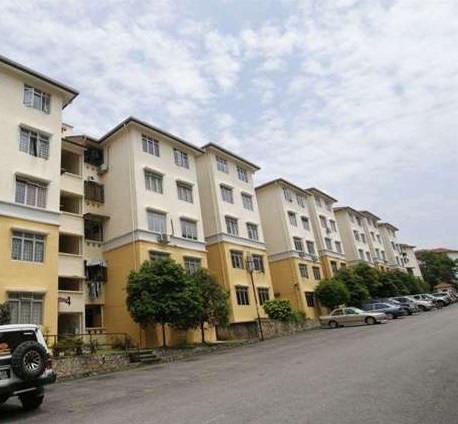 Seri Baiduri Apt 850sf 3R2B LH, Taman Bukit Indah - photo 2