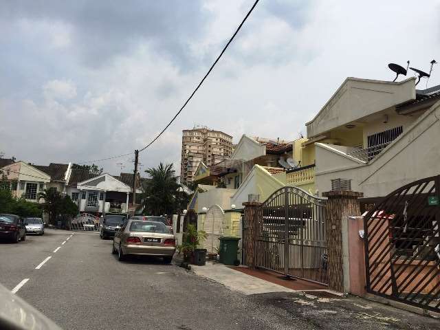 2sty Terrace 20x70 BF, OUG KL - photo 2