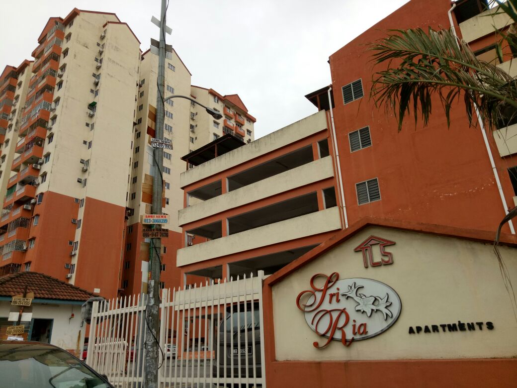 Sri Ria Apt 898sf 3R2B FH, Sungai Chua Kajang
