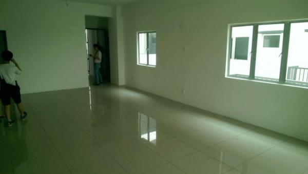 Mahkota Garden 1164sf 3R2B FH, Bdr Mahkota Cheras