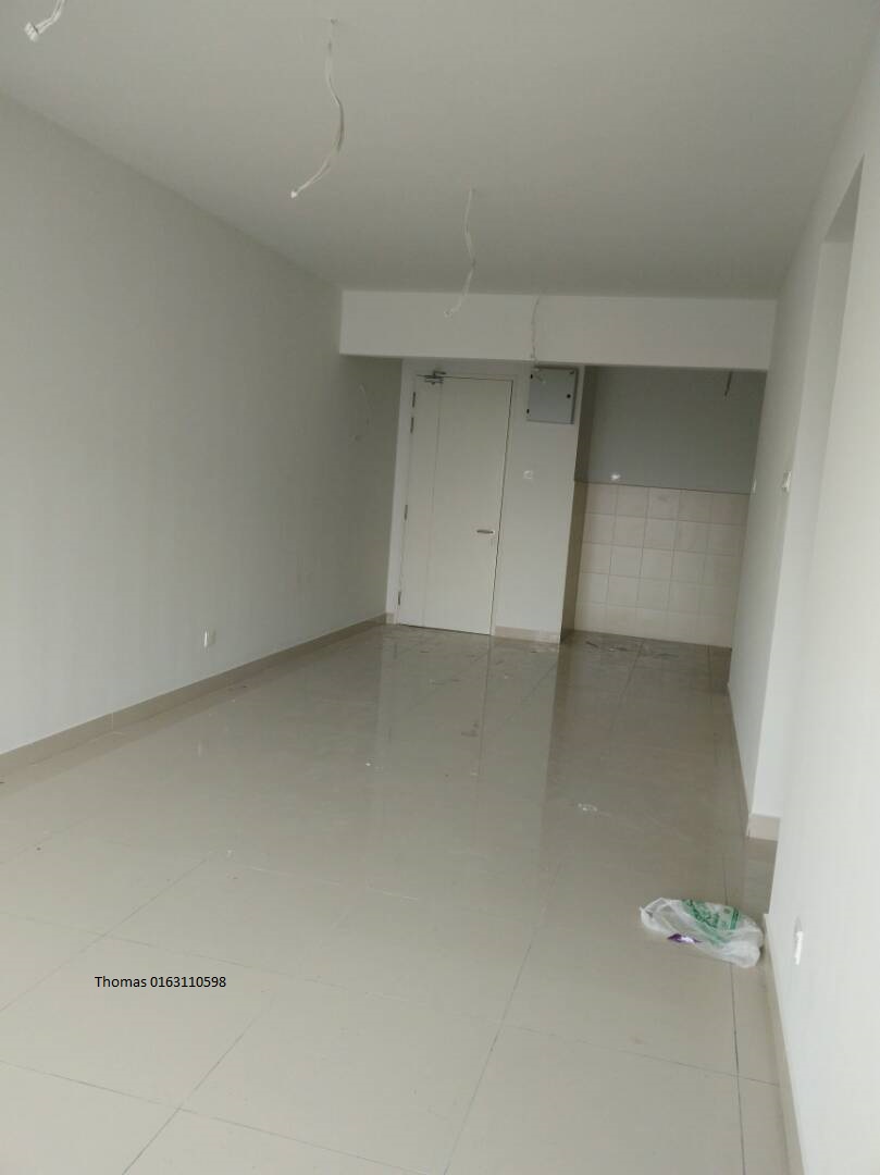 Maxim Residences 1050sf 3R2B LH, Taman Connaught - photo 7