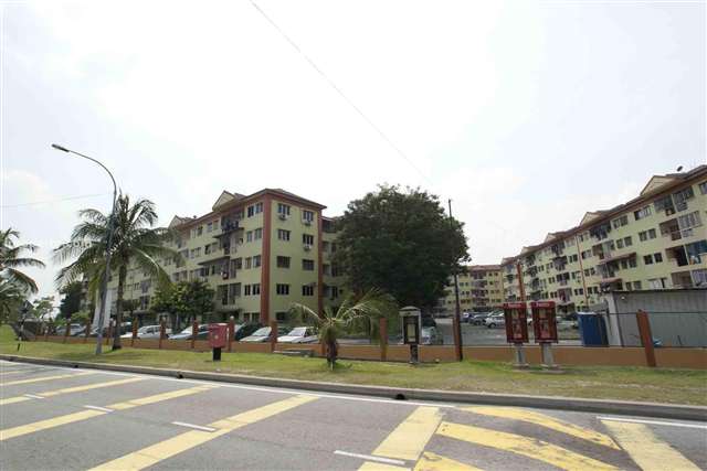 Sri Anggerik 1 Apt 850sf 3R2B BF,Puchong