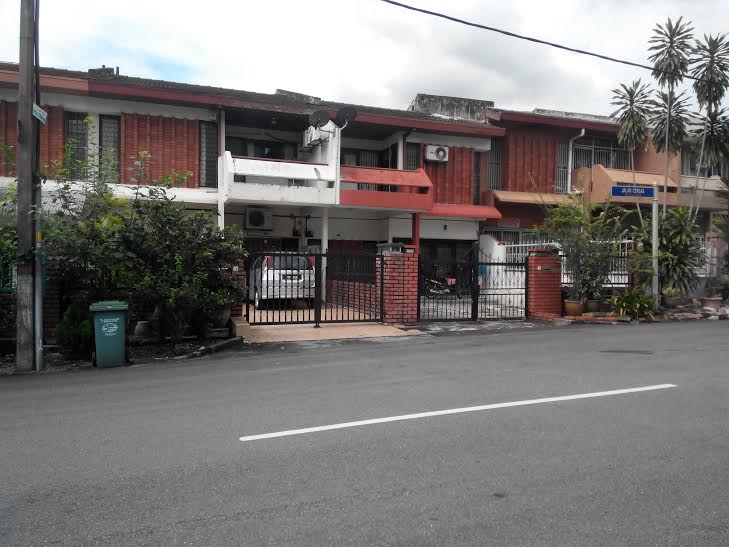 2sty 22x75 BF 5R3B LH, Taman Connaught - photo 2