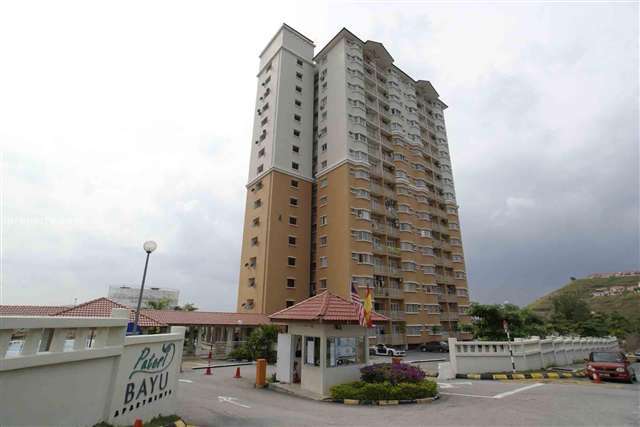 Puteri Bayu Apartment 900sf 3R2B BF,Bandar Puteri - photo 3