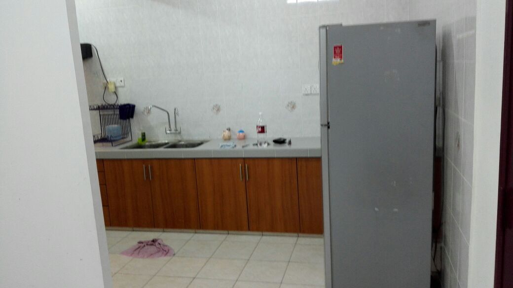 Sri Kesidang Apt 850sf 3R2B PF,Bandar Puchong Jaya - photo 3