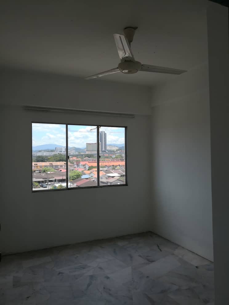 City Heights Apt 833sf 3R2B FH, Kajang - photo 5