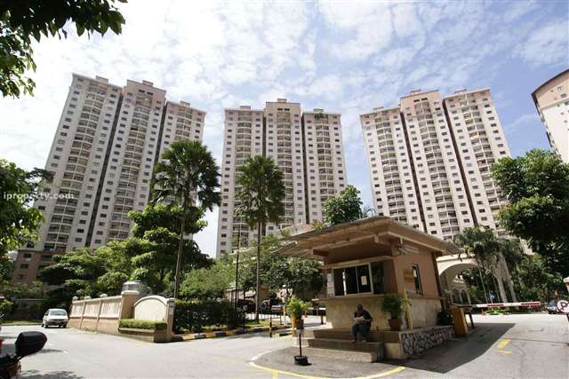 Sri Putramas 1 , 1100sf 3R2B PF , JLN Kuching