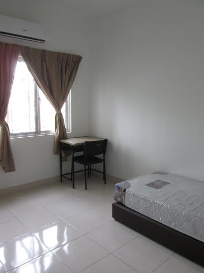 Mutiara Residence 850sf 3R2B , Seri Kembangan