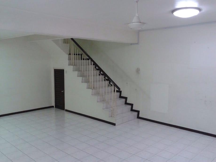 2sty 40x70 Corner FH 4R3B Bdr Damai Perdana Cheras - photo 9