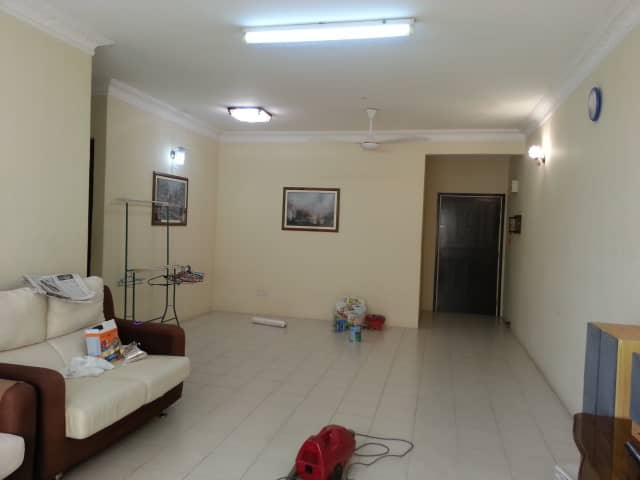 Bayu Suria Apt 1103sf 3R2B PF, Balakong - photo 3