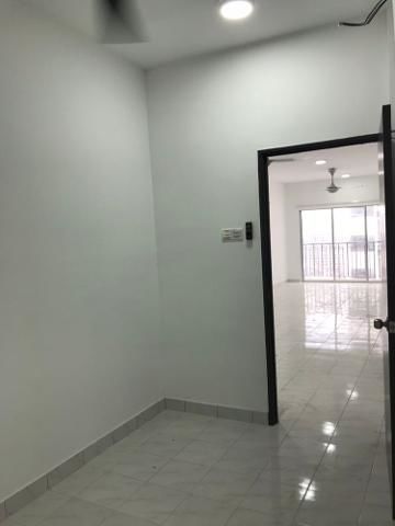 Hijauan Lumayan 1035sf 3R2B BF, Salak Selatan - photo 2