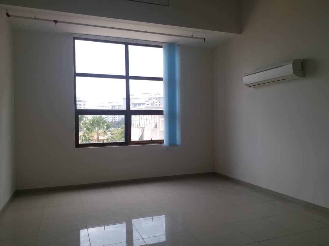 Pinnacle Service Residence 956sf , Kelana Jaya - photo 3