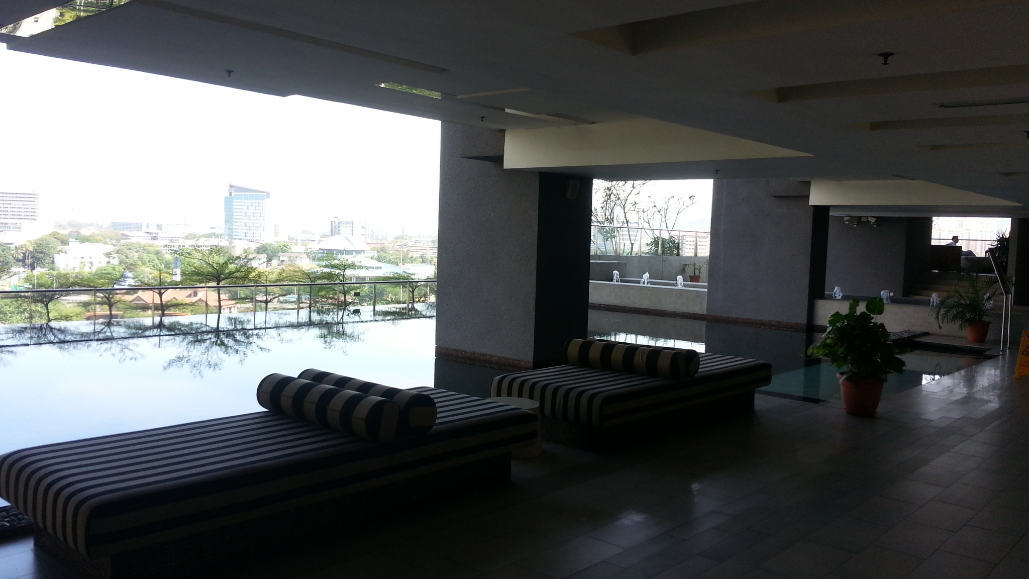myHabitat 885sf 2R1B FF , KLCC - photo 4