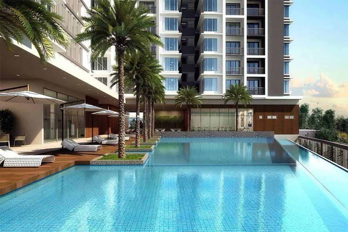 Montena Suite 657sf 1R1B LH, Alam Damai - photo 2