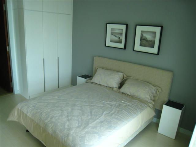 Marc Residence, KLCC, 940SF, 2 Room Fully furnish - photo 2