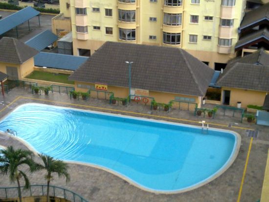 Endah Regal Condominium - photo 4