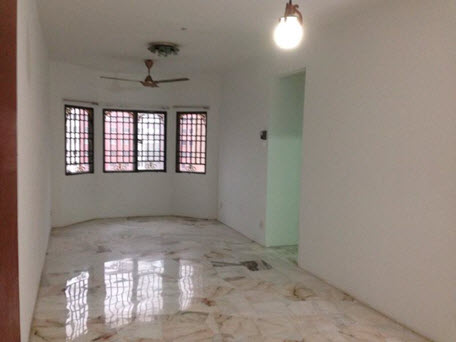 Desaminium Flora Seri Kembangan 850sqft Good Condi - photo 2